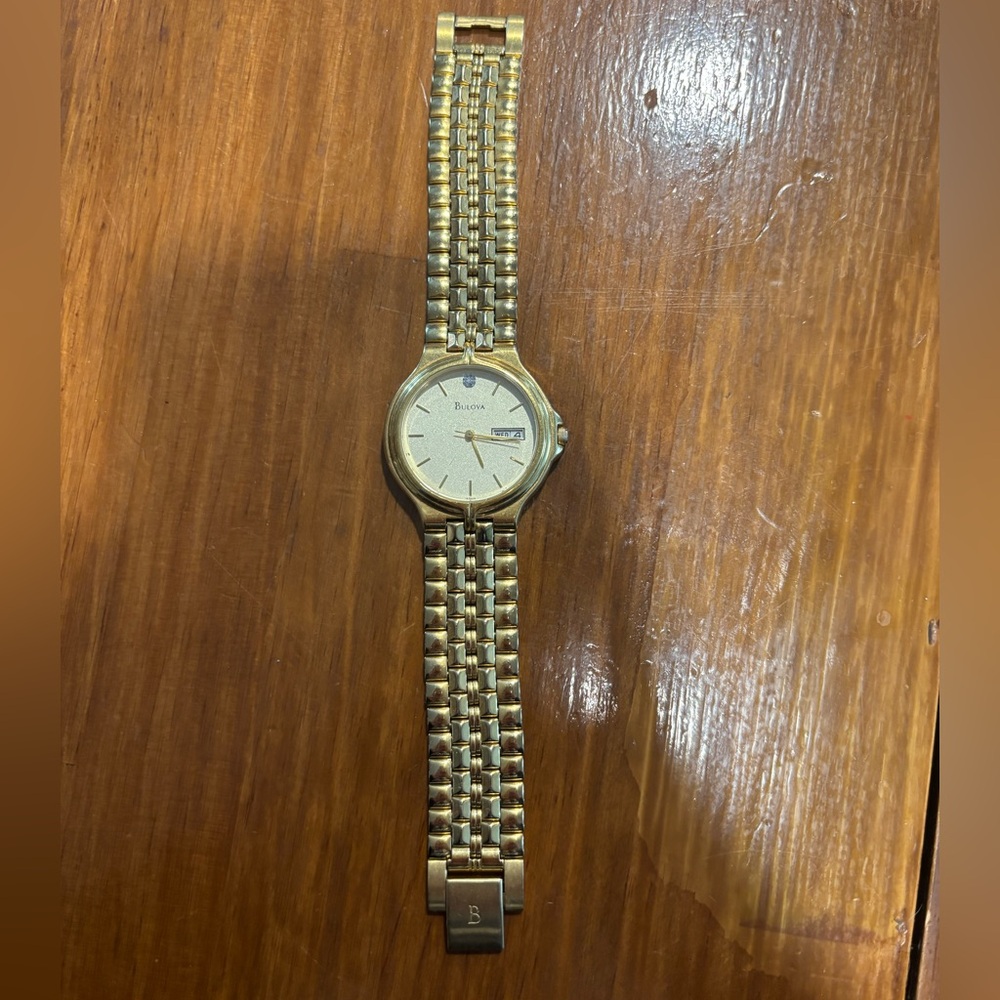 Bulova | Gold Watch